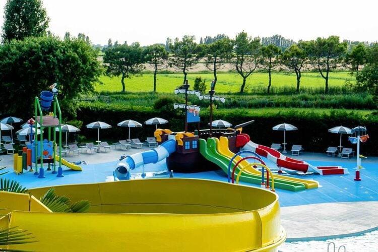 Bungalow In Caorle With Garden Furniture Villa Duna Verde Exteriör bild