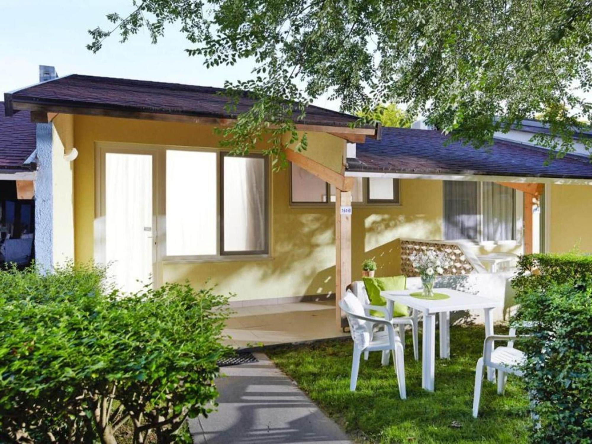 Bungalow In Caorle With Garden Furniture Villa Duna Verde Exteriör bild
