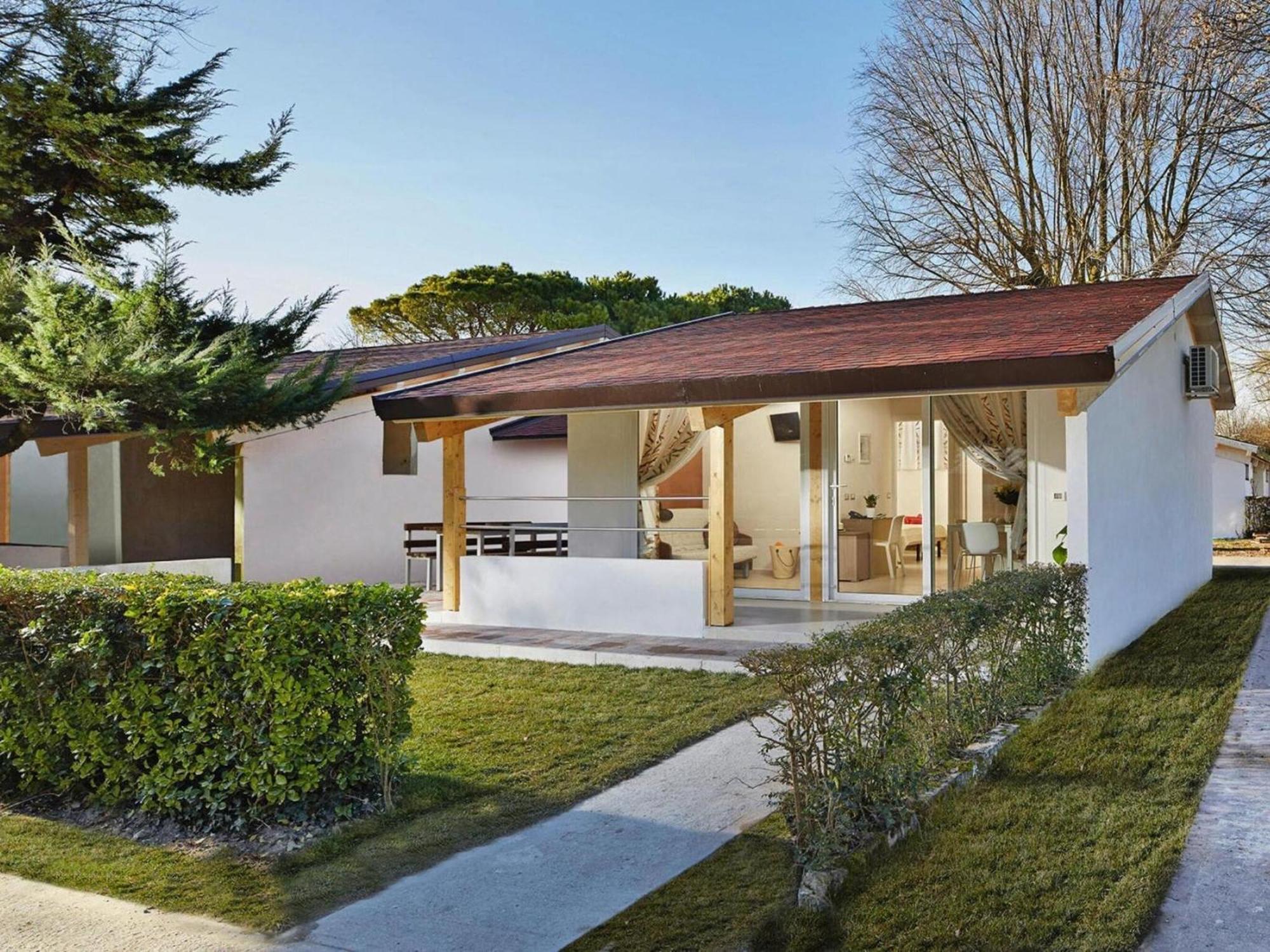 Bungalow In Caorle With Garden Furniture Villa Duna Verde Exteriör bild